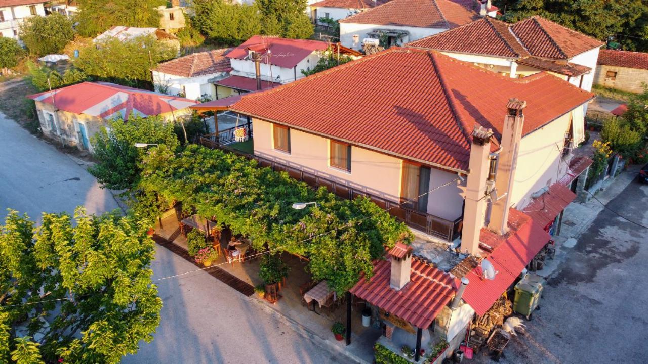 Arados Family Residence Kalambaka Bagian luar foto